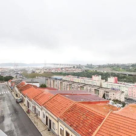 Portucale ! Mp88 Building Lisbon