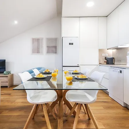 Portucale ! Mp88 Building * Lisboa